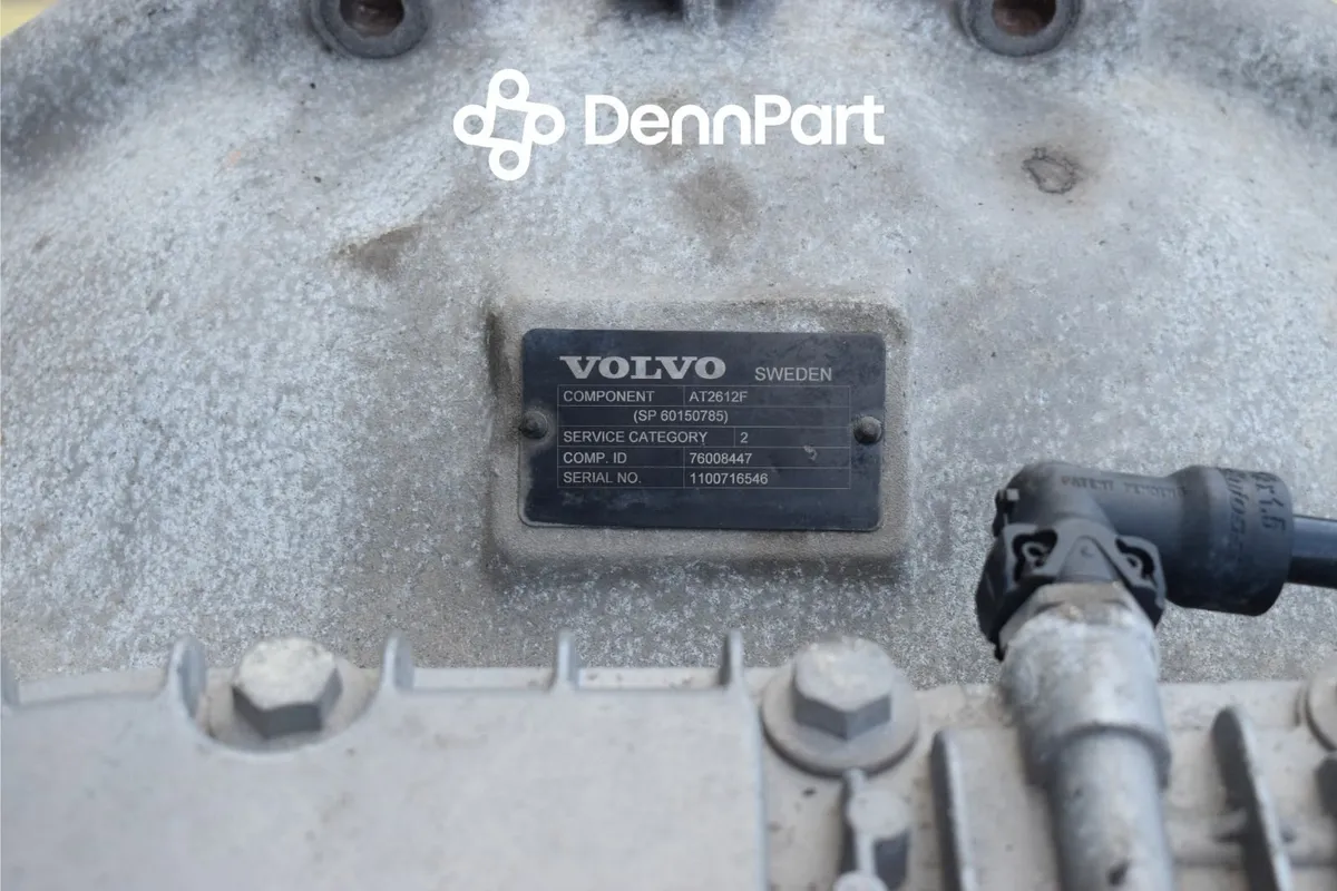 Volvo FH4 Engine USED - Image 3