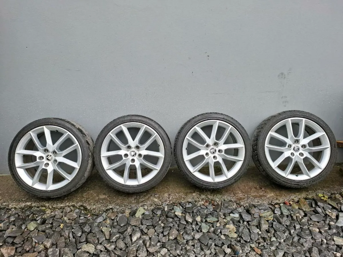 18" SKODA ALLOYS - Image 1