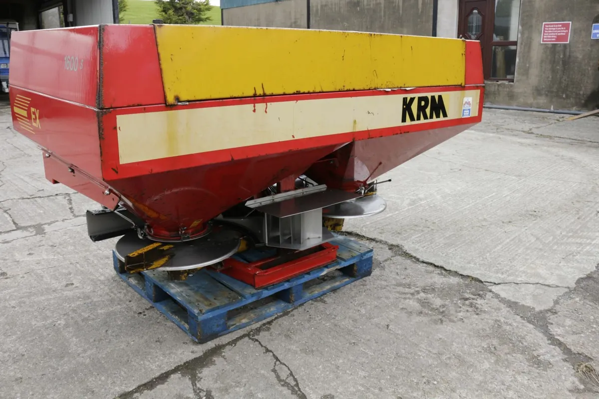 krm fertiliser spresder - Image 3