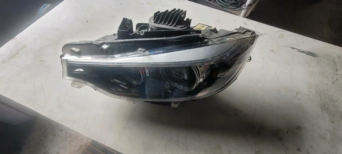 Bmw 420d lh led headlamp - Image 1