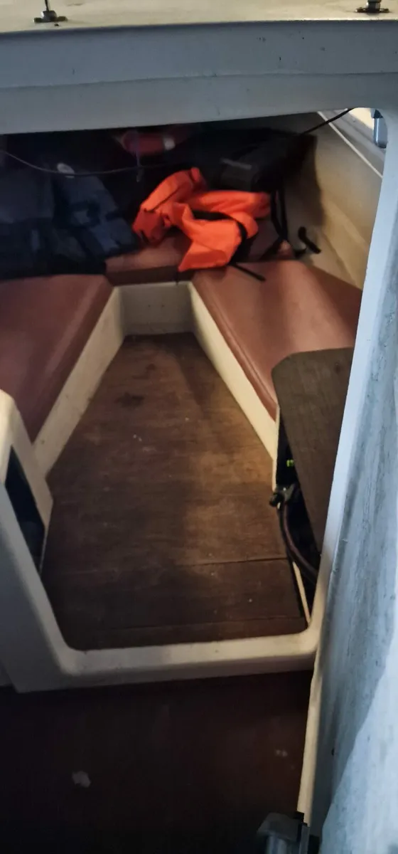 Boat shetland 535 - Image 4