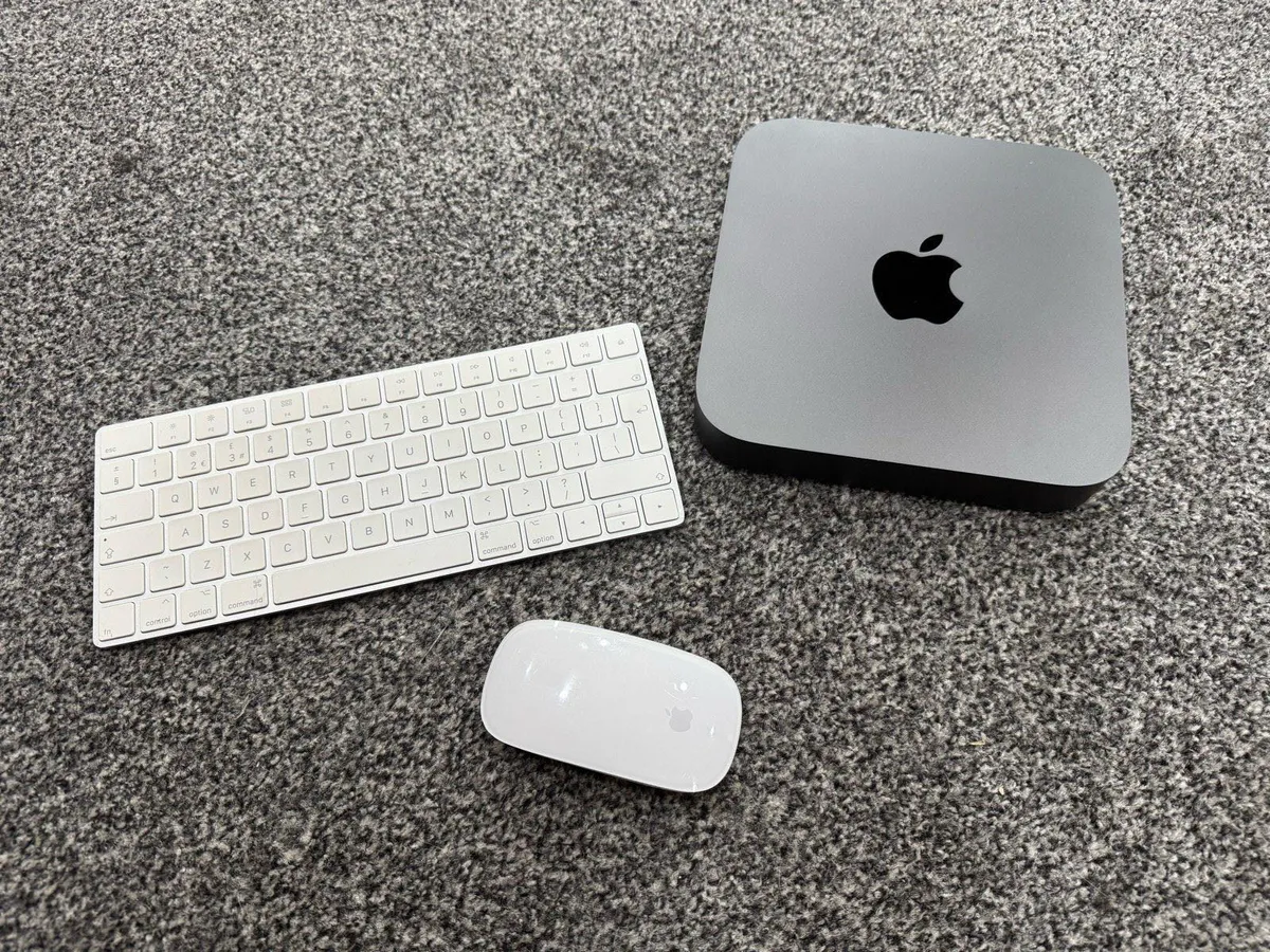 Mac mini 2018 Dark - Image 1