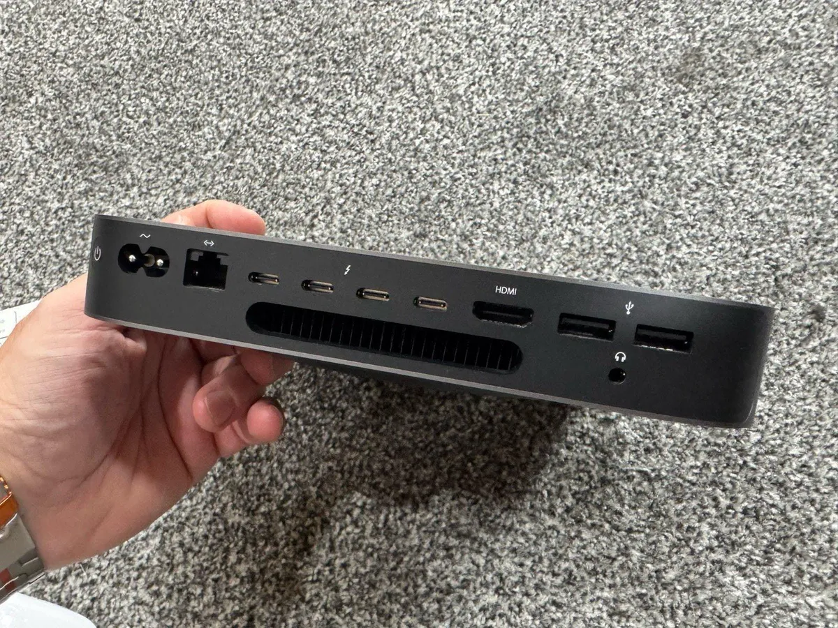Mac mini 2018 Dark - Image 2