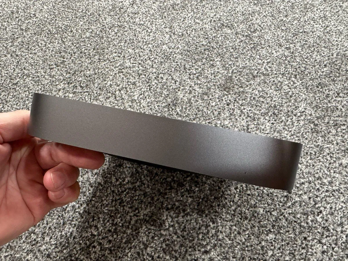 Mac mini 2018 Dark - Image 3