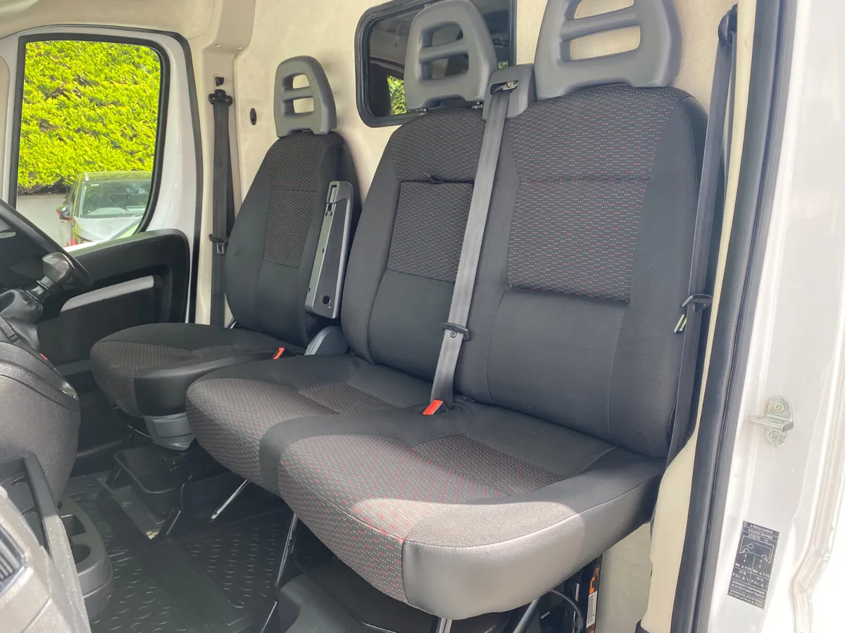 Peugeot Boxer 330 L1 H1 2.2 Blue HDI 120 - Image 4