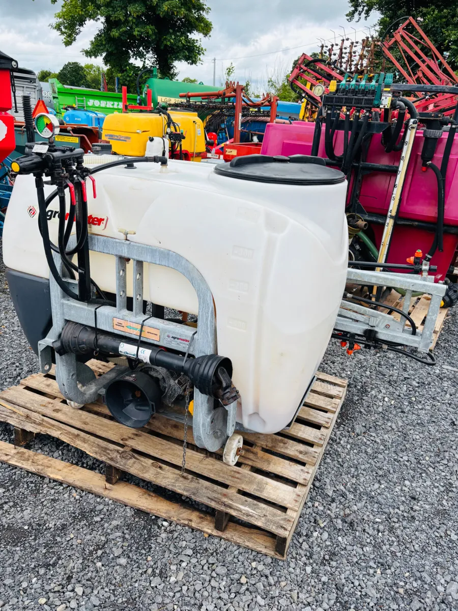 400 litre  Agromaster Sprayer - Image 4