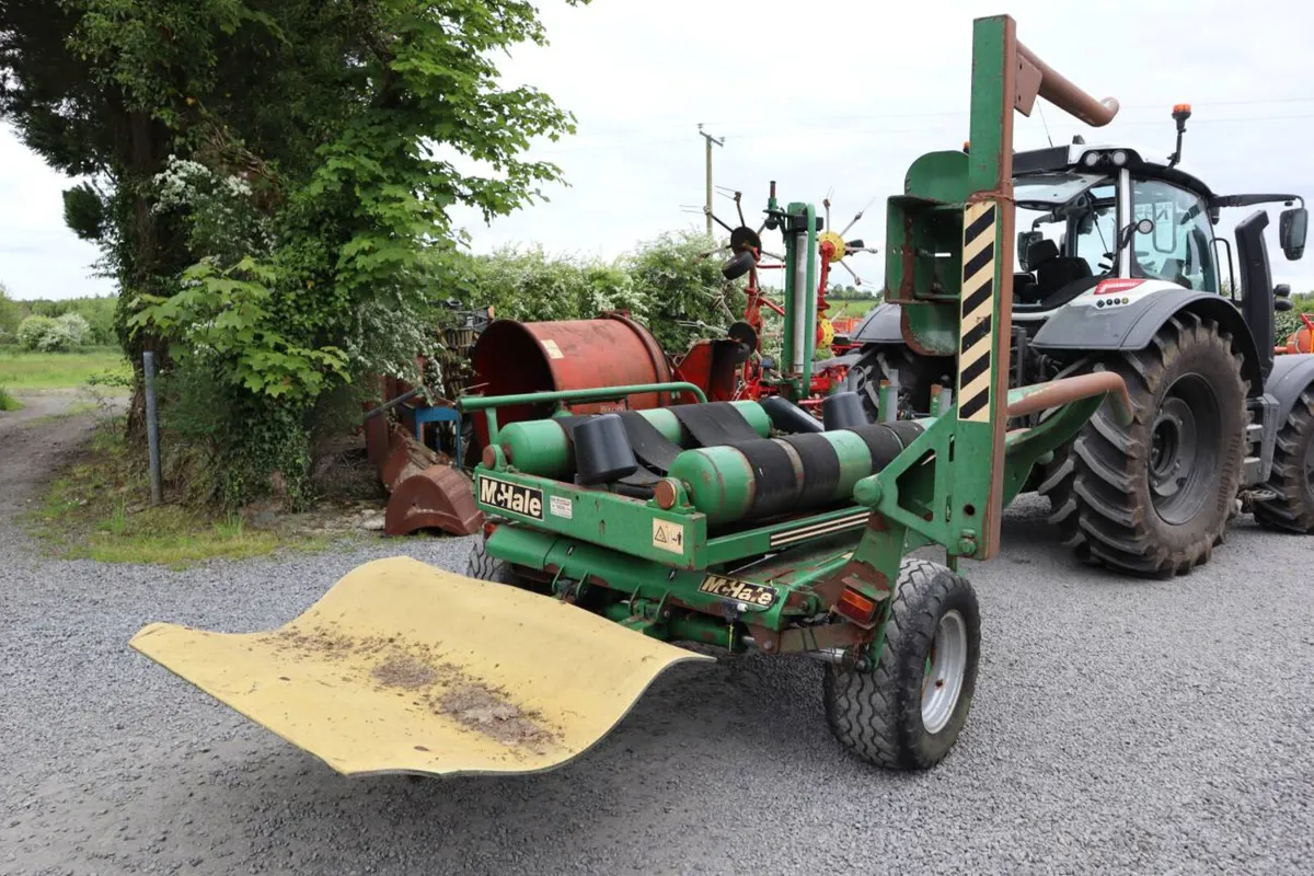 2009 McHale 991 BE - Image 3