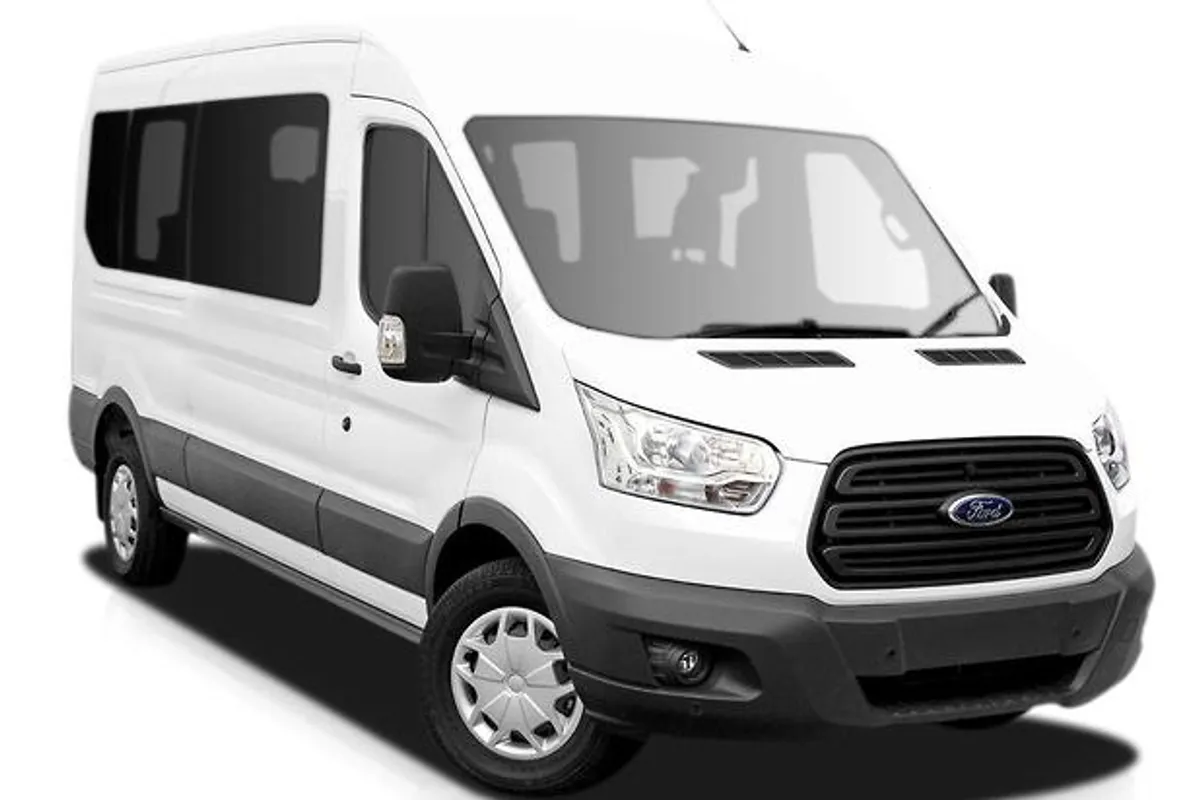 2015 Ford transit 2.2 mini bus for dismantling - Image 1