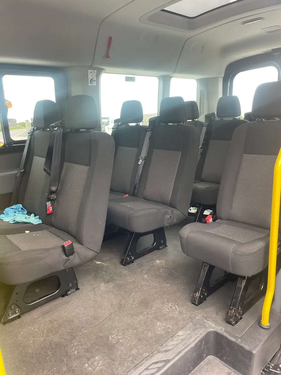 2015 Ford transit 2.2 mini bus for dismantling - Image 2