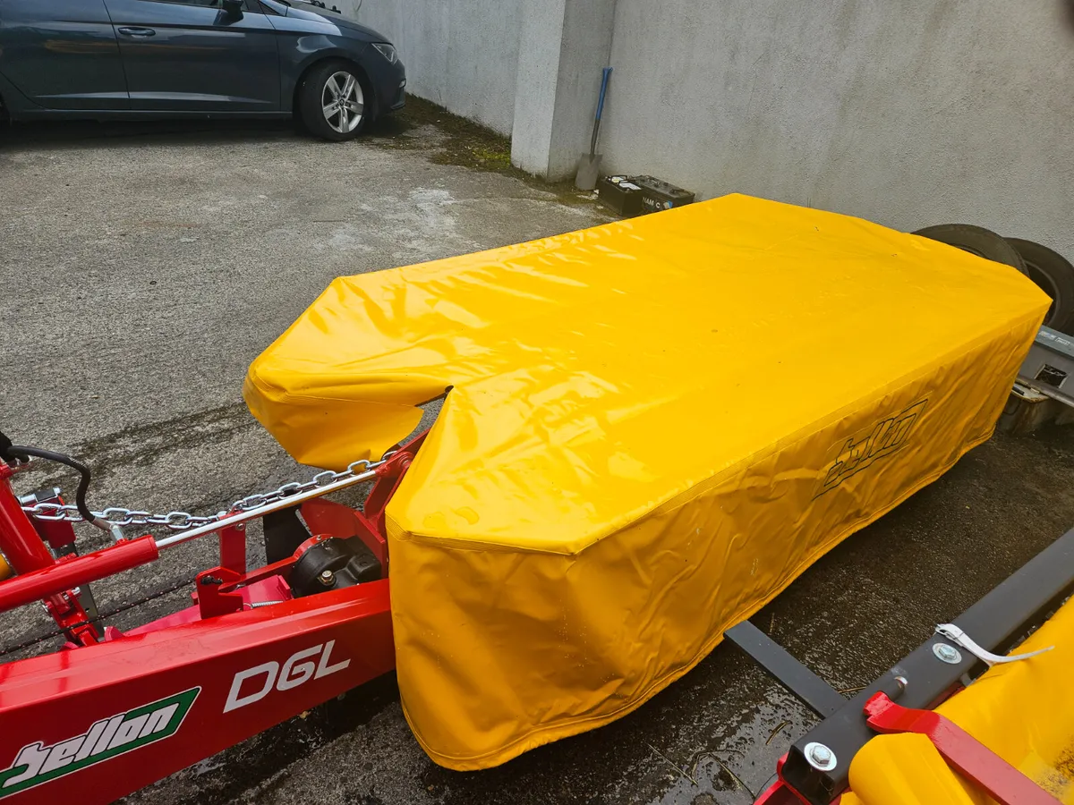 Disc mower - Image 1