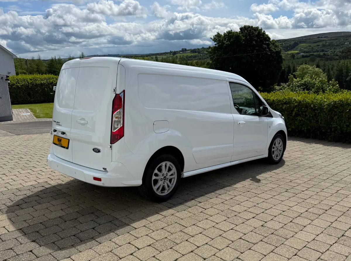 2022 Ford Transit Connect 1.5tdci LWB - Image 4