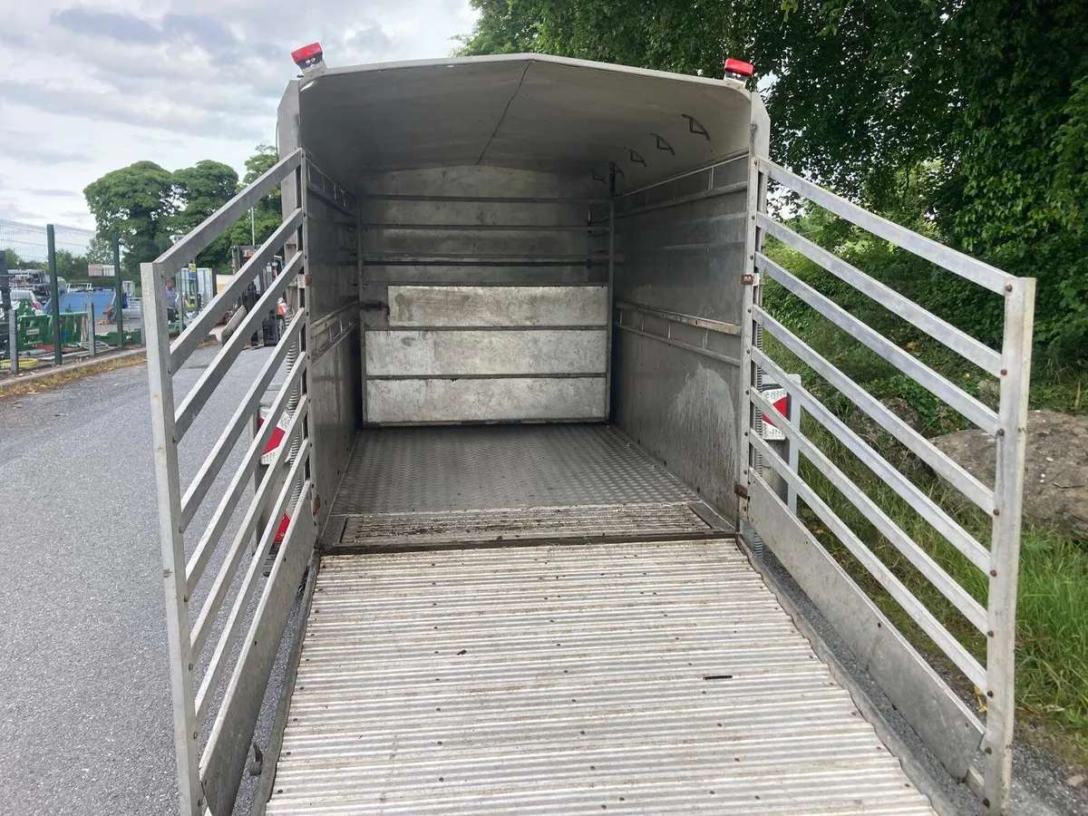 Hudson 12ft Cattle Trailer Serviced - Image 3