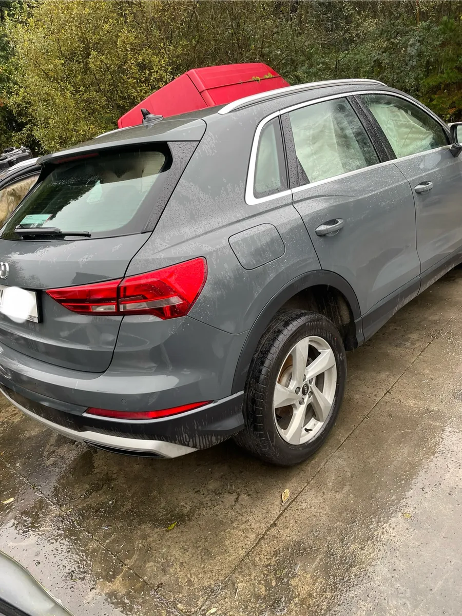 2021 Audi Q3 Automatic for breaking - Image 1