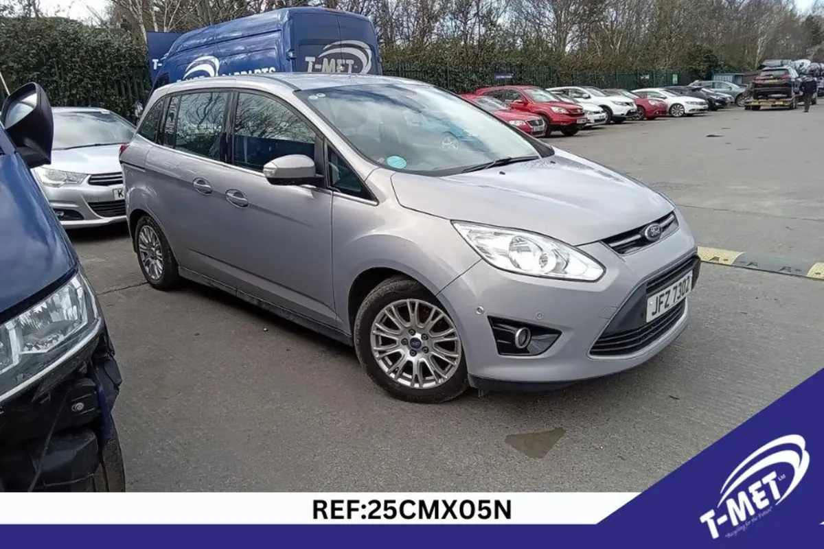 2011 FORD GRAND C-MAX BREAKING FOR PARTS - Image 1