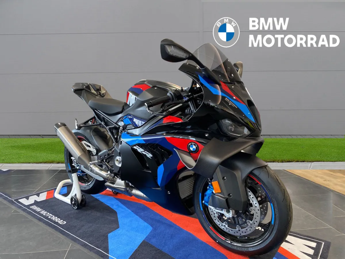 New 2025 BMW M1000RR Competition Package - Image 3