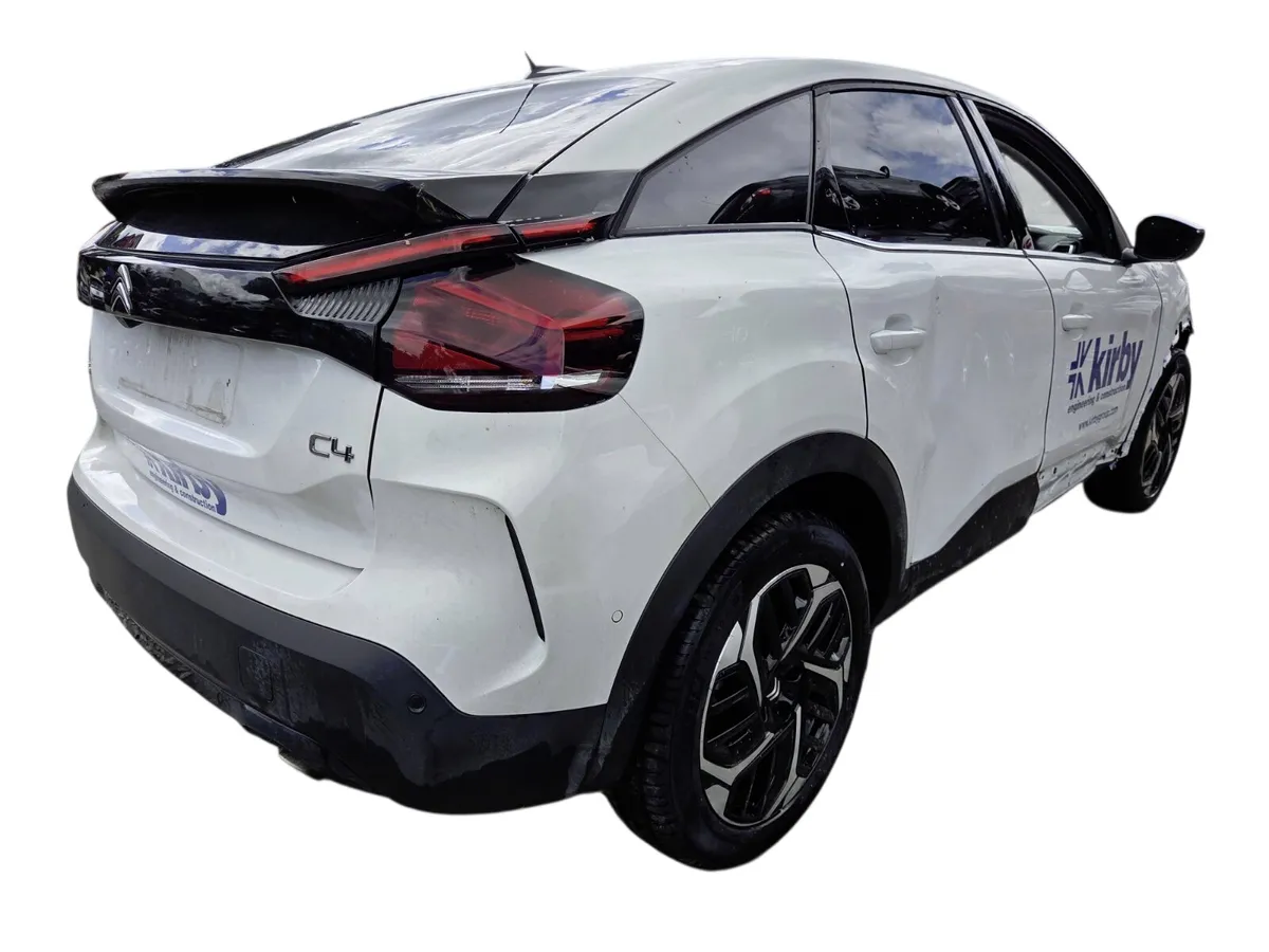 2024 CITROEN C4 Breaking/Dismantling - Image 3