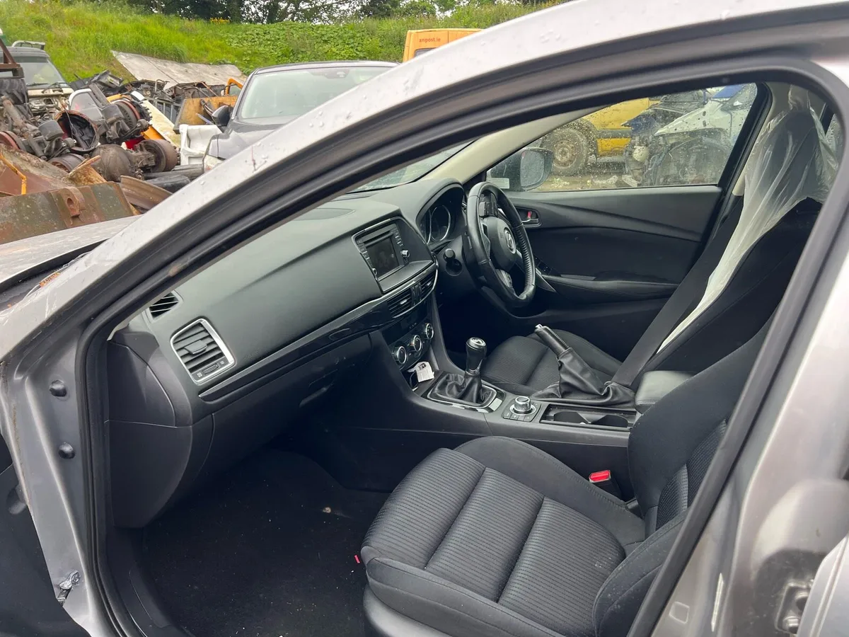 Mazda 6 2.2 skytech - Image 4