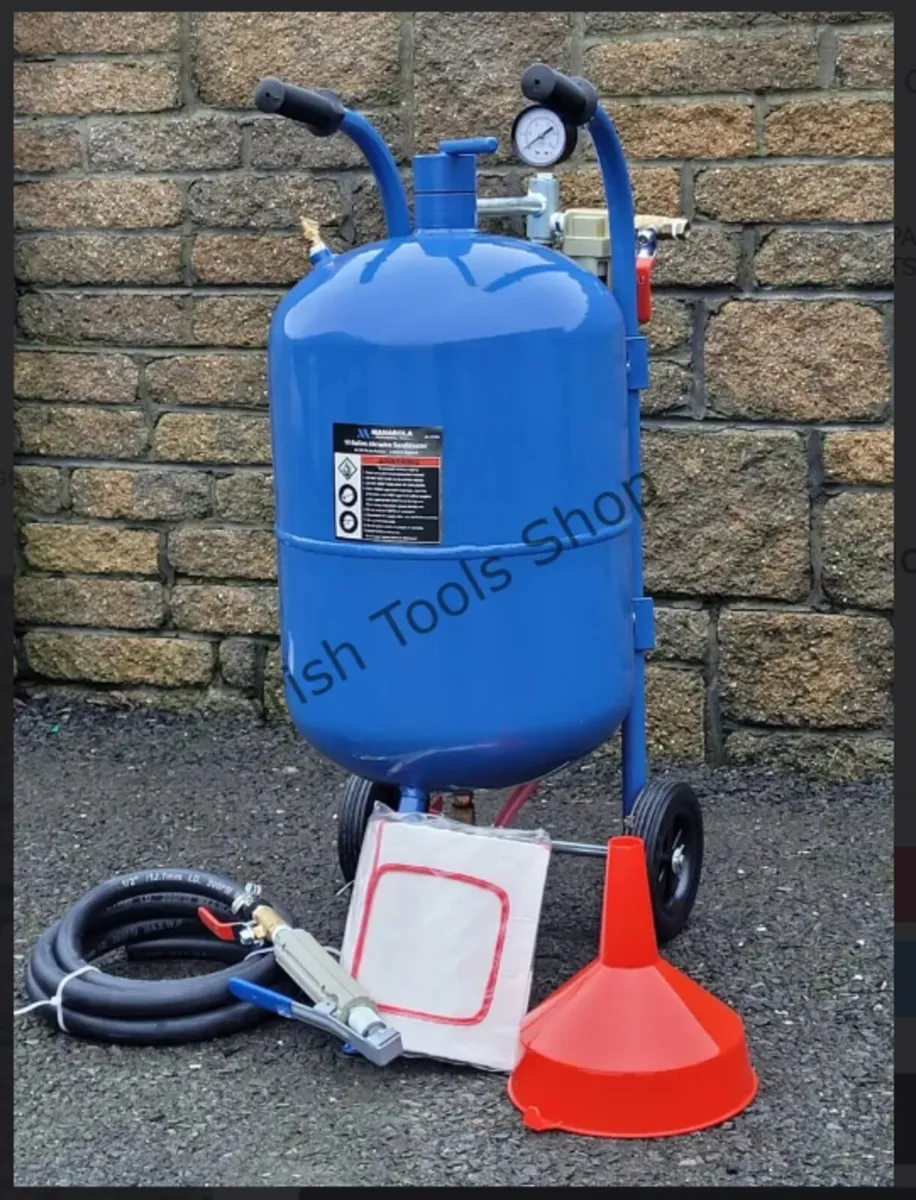 10 Gallon SandBlaster With Hose Length 10 Feet - Image 1