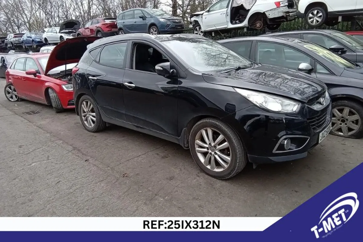 2012 HYUNDAI IX35 BREAKING FOR PARTS - Image 1