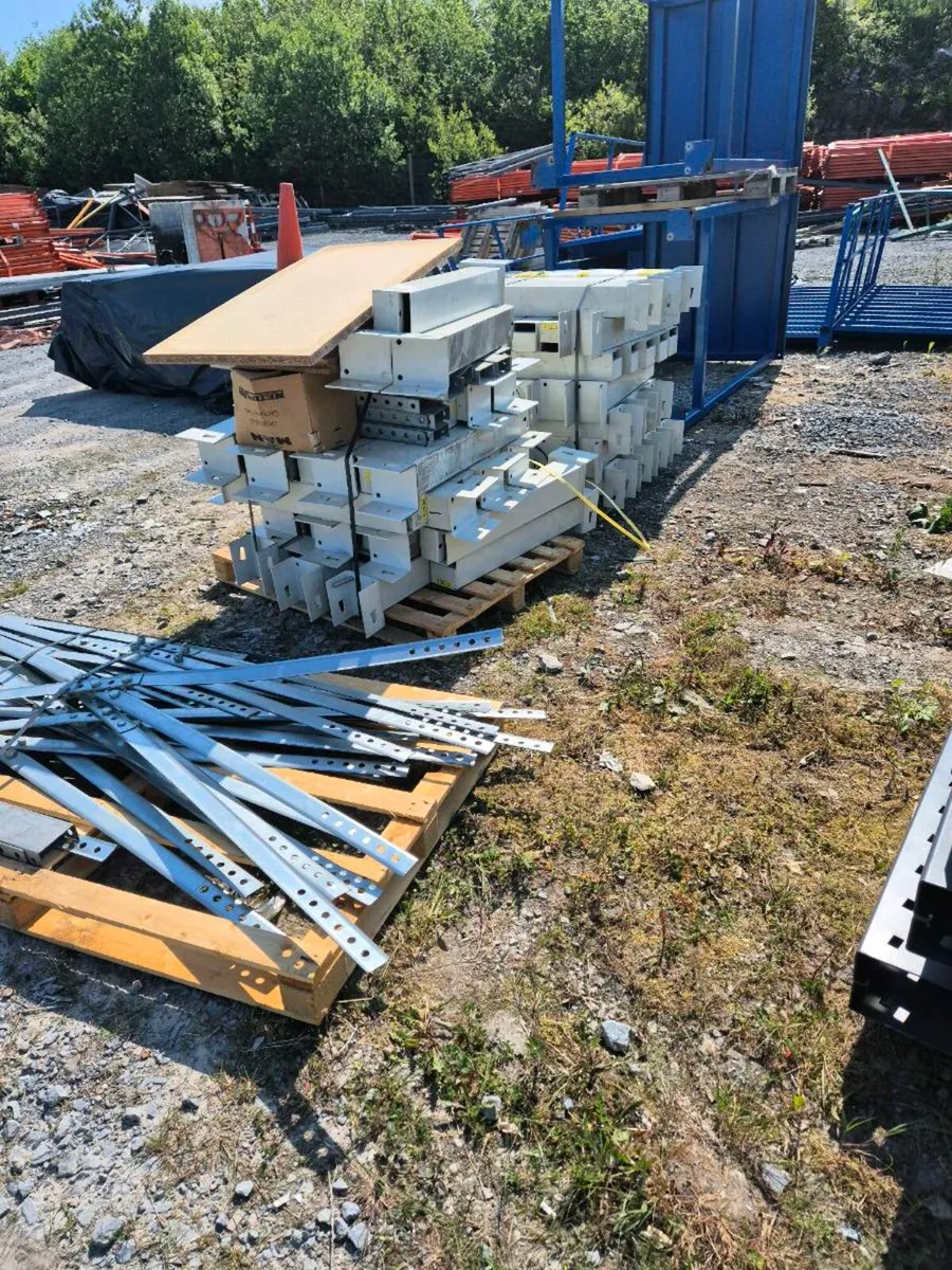 Canterlever racking - Image 3