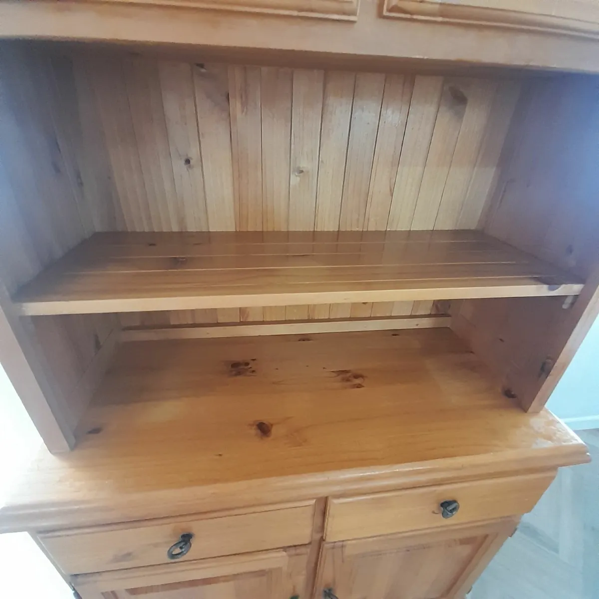 Kitchen Dresser - Image 2