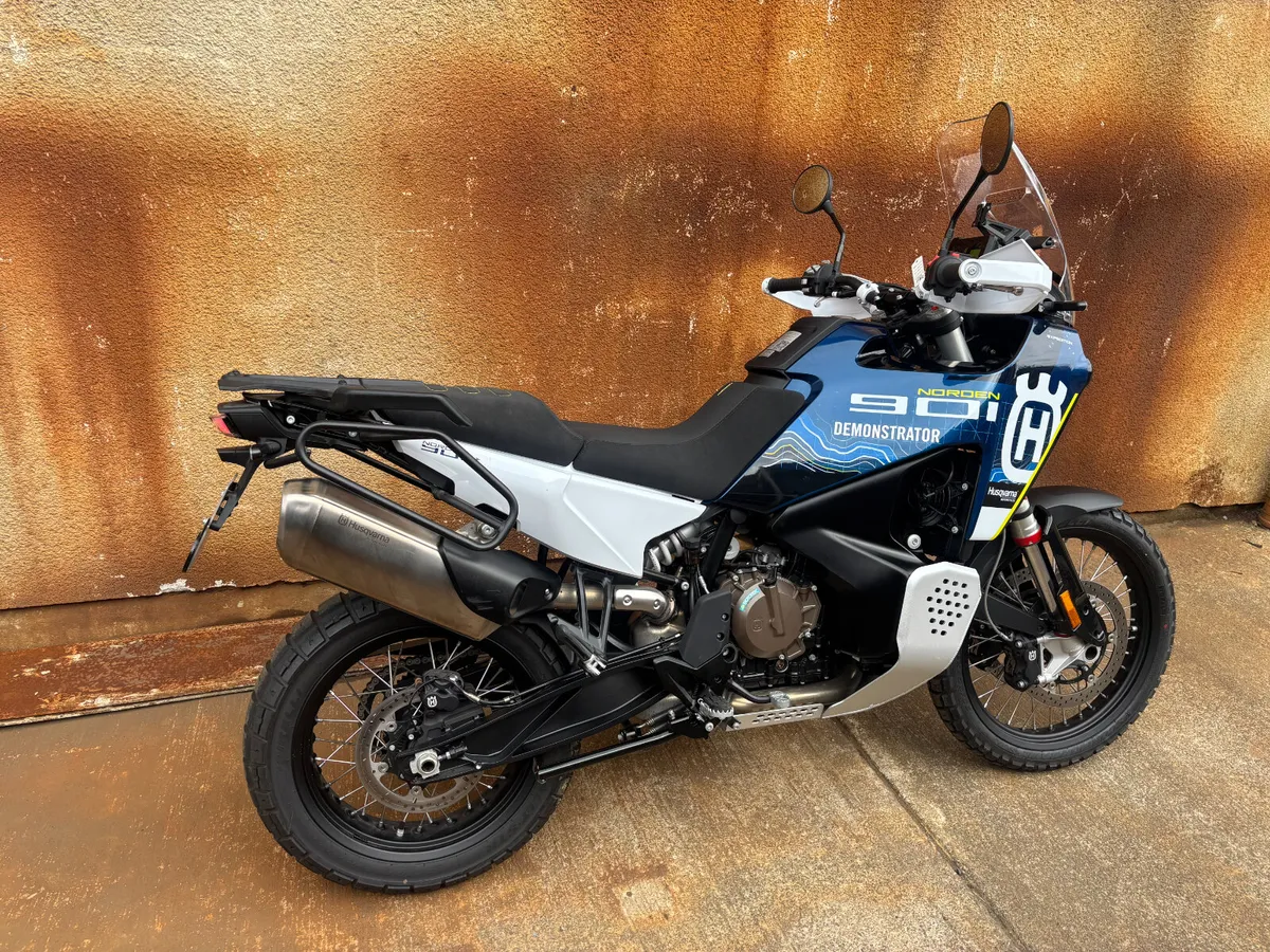 24' Husqvarna Norden 901 Expedition - only 400km's - Image 4