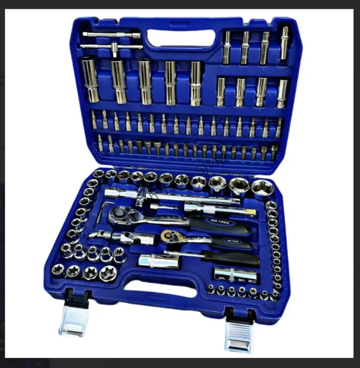 108 Piece 1/4″ & 1/2″ Drive Socket Set - Image 1