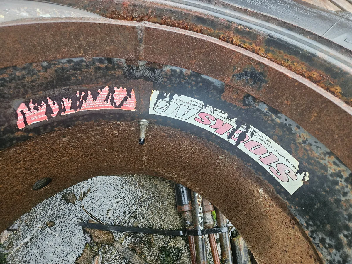 Farm machinery - Image 4