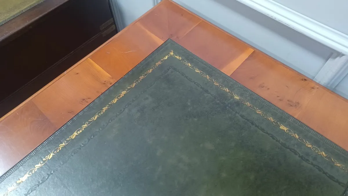 Large Vintage Georgian Style Desk - Image 3