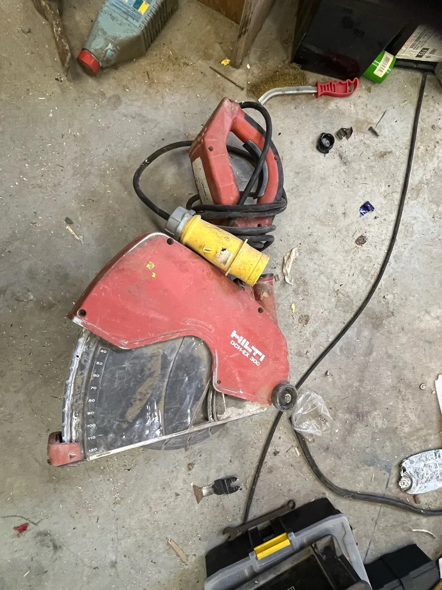 Hilti saw 12” - Image 2