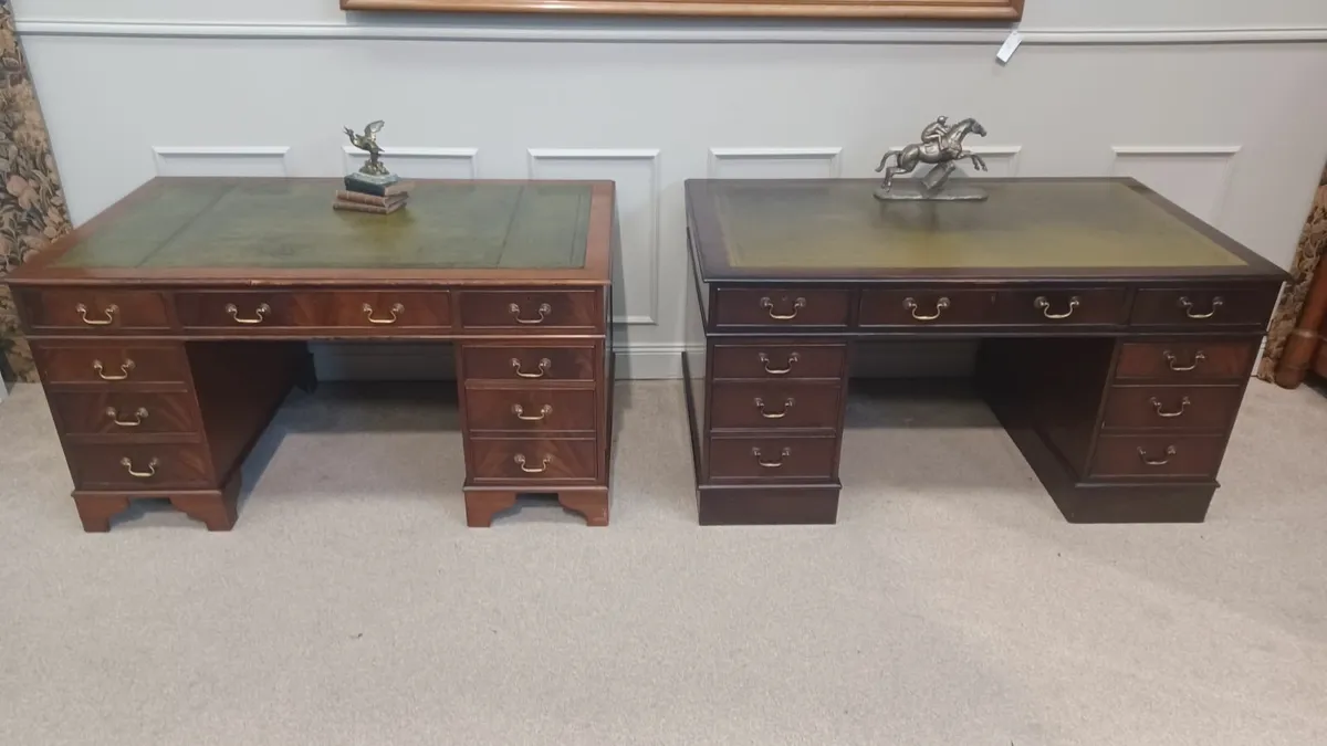 Two Large  Vintage Georgian Style Desk 152 cm - Image 1