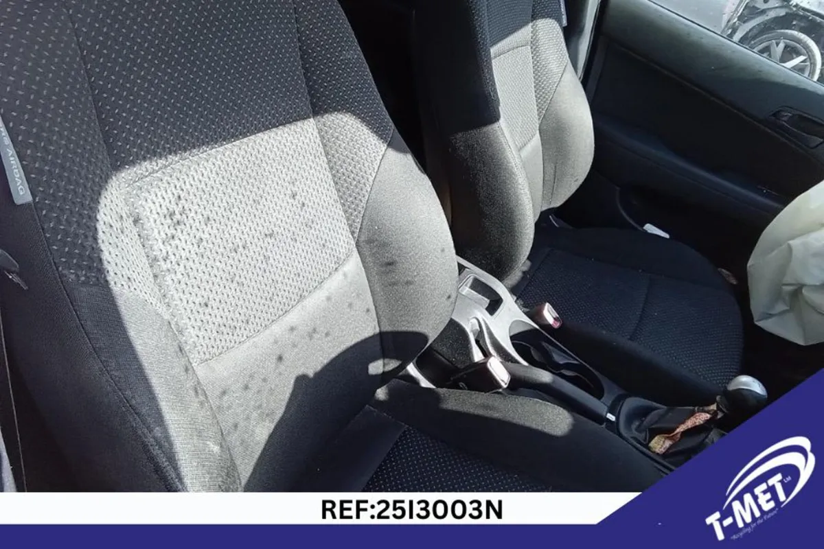 2010 HYUNDAI I30 BREAKING FOR PARTS - Image 4