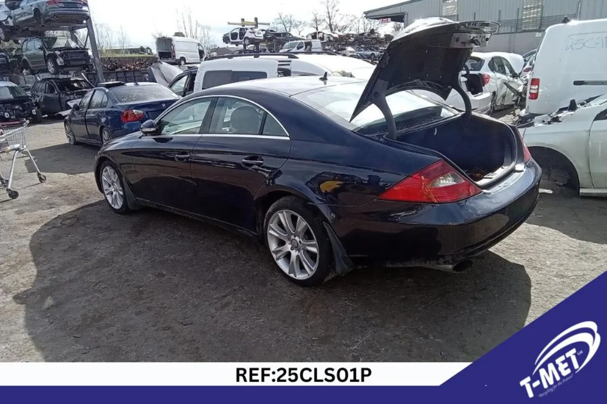 2008 MERCEDES CLS BREAKING FOR PARTS - Image 1