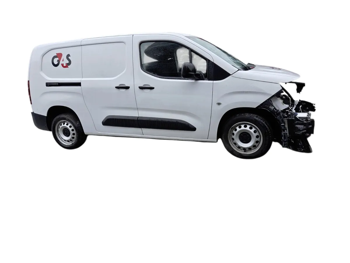 2023 PEUGEOT PARTNER Breaking/Dismantling - Image 2