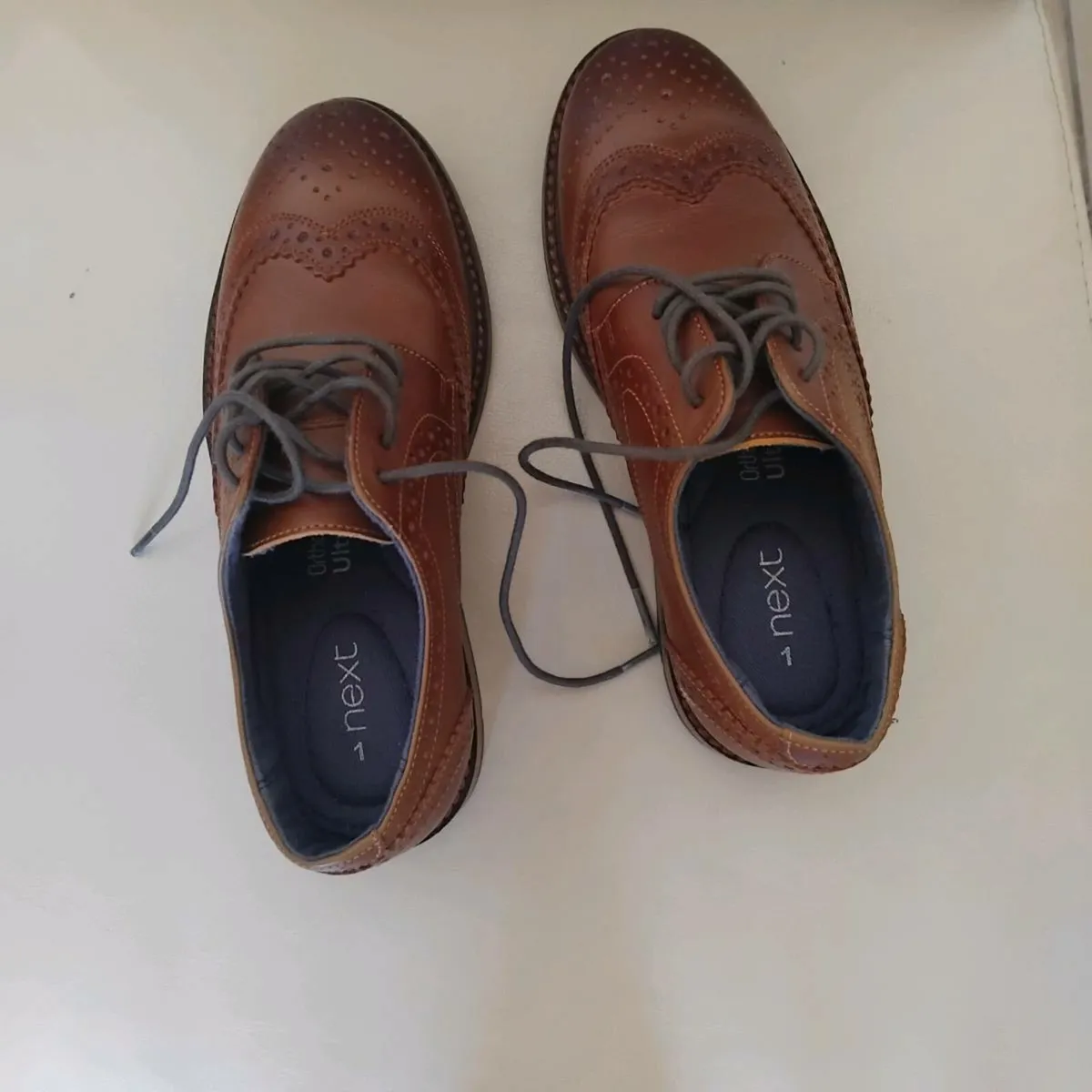 Boys shoes - Image 1