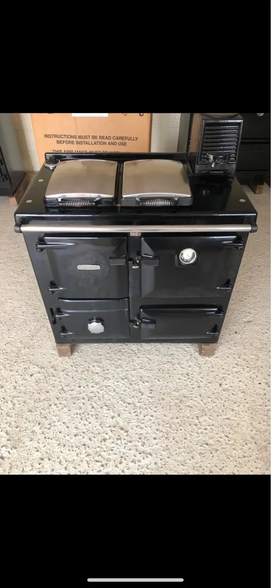 Rayburn 355 solid fuel cooker - Image 1