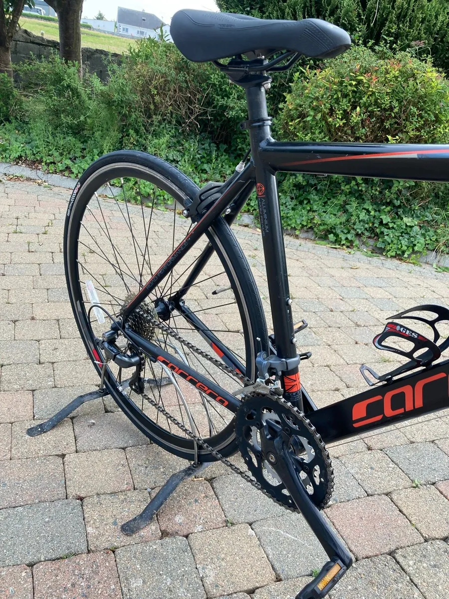 Carrera virtuoso road bike - Image 3
