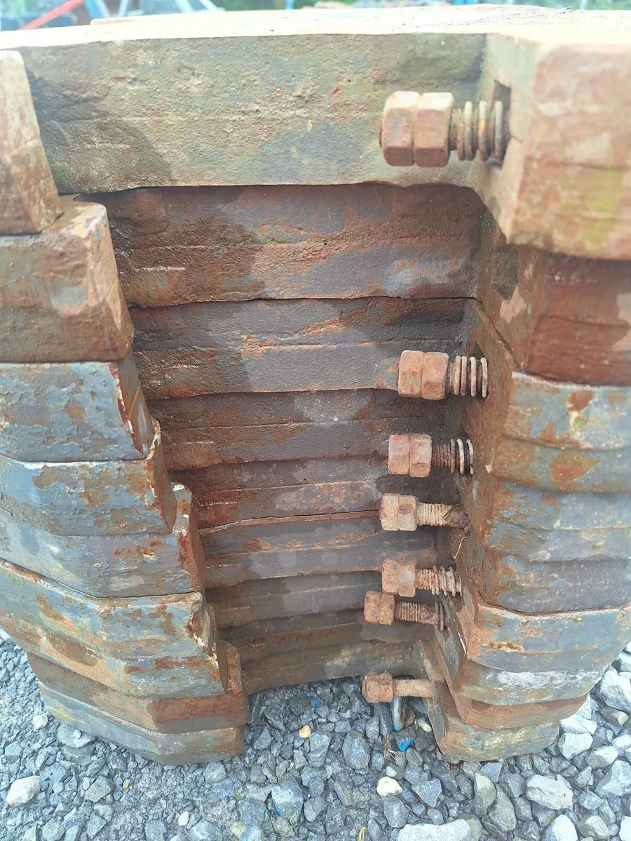 Massey Ferguson Weights - Image 3