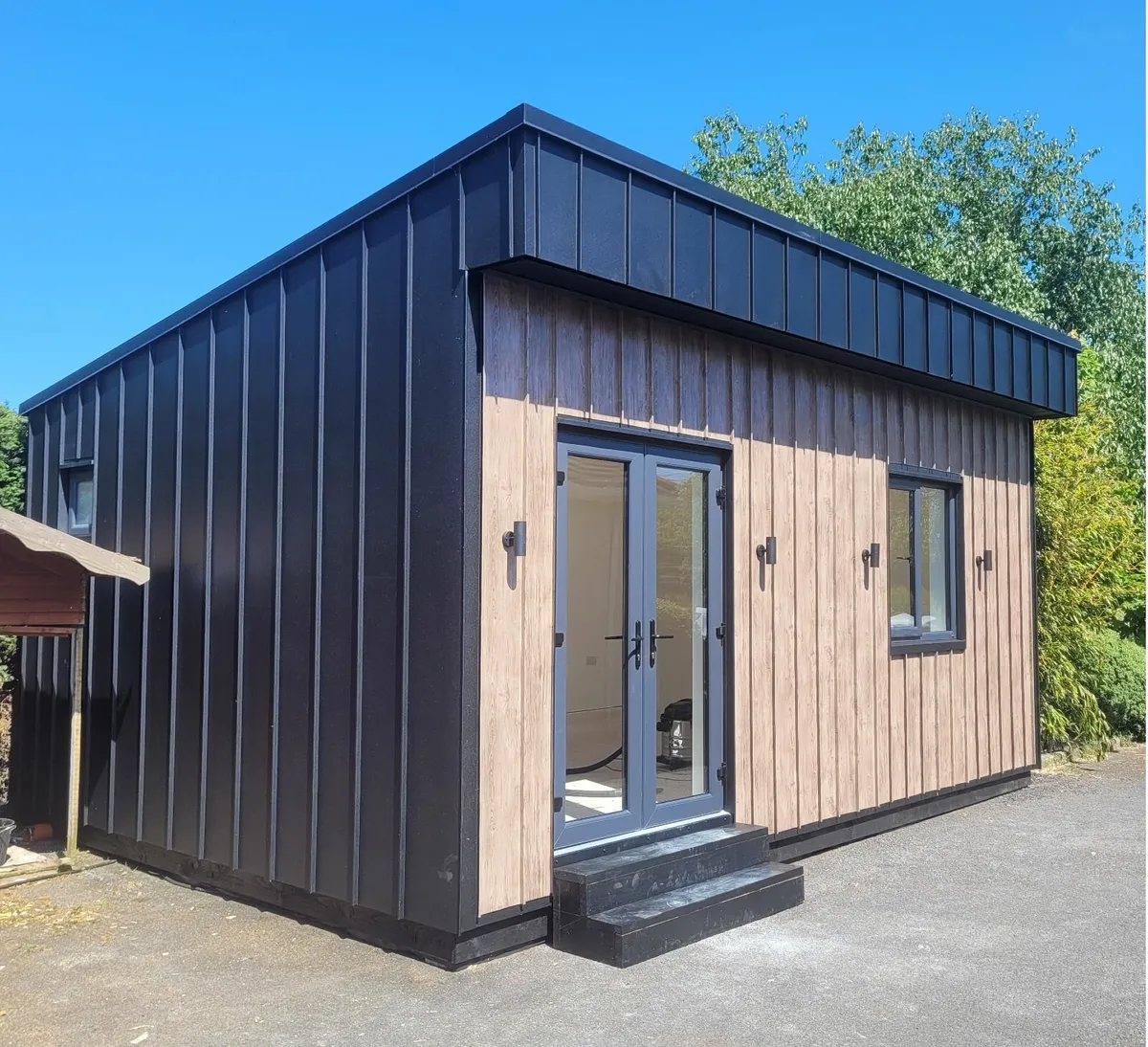 Timber Frame House - Image 2