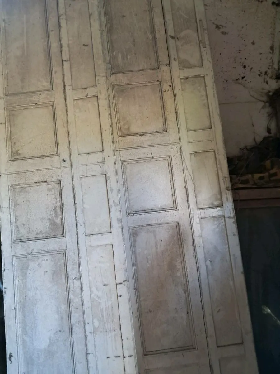 2 large shutters - Image 3
