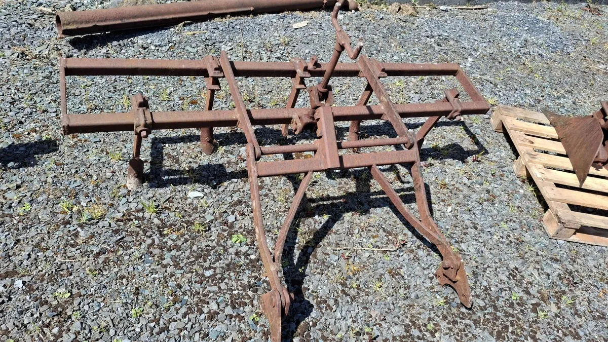 2 in 1... drill plough-grubber - Image 1