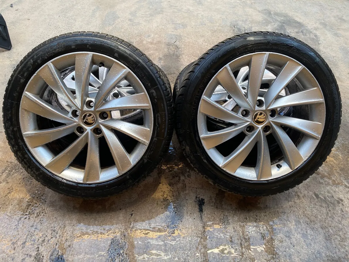 Genuine 5x112 Skoda Scirocco 18inch alloys - Image 1