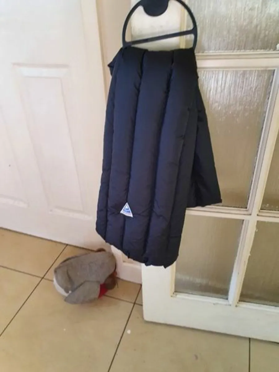 Cape Heights" Puffy Scarf / BRAND NEW - Image 2