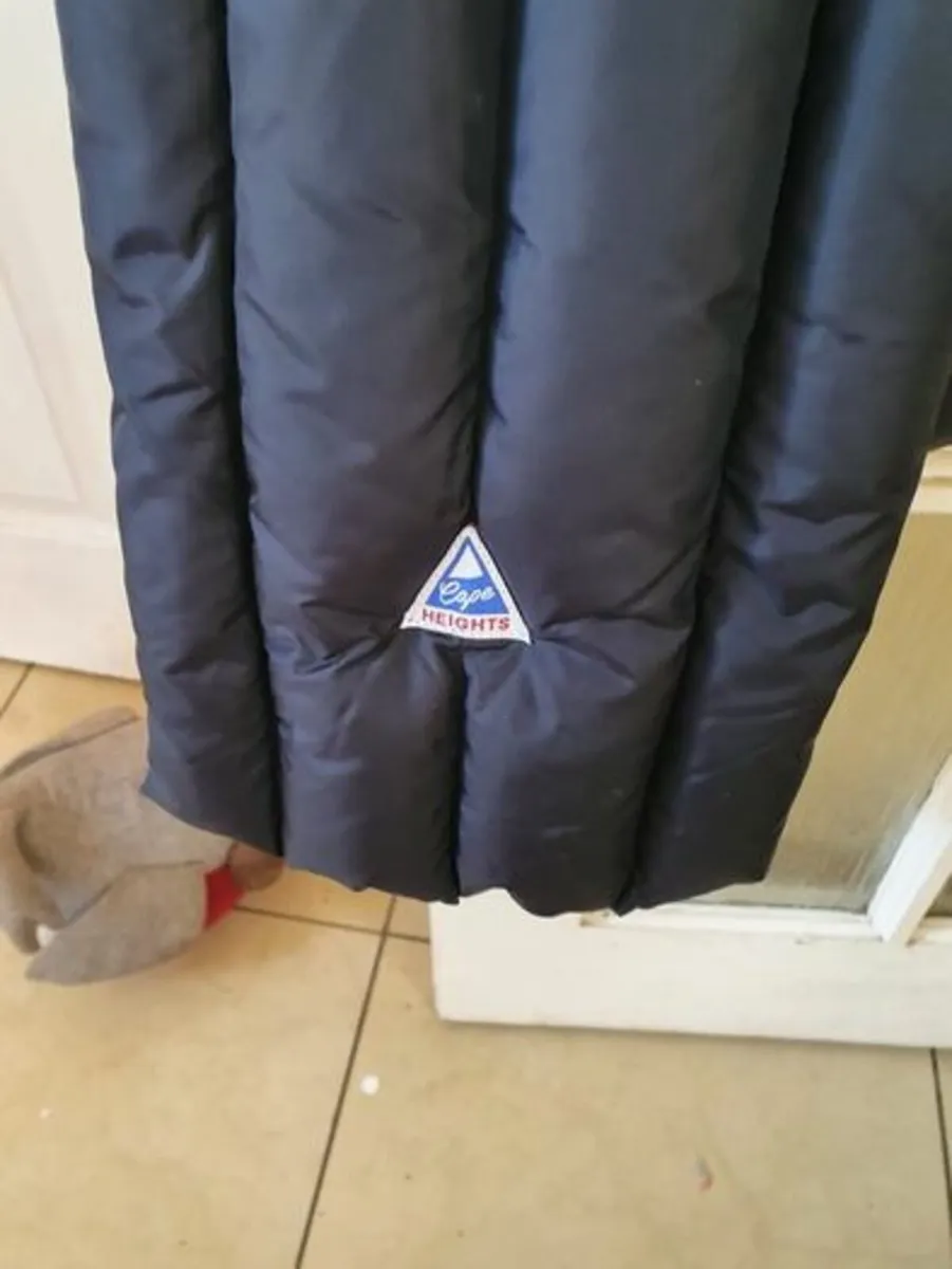 Cape Heights" Puffy Scarf / BRAND NEW - Image 3