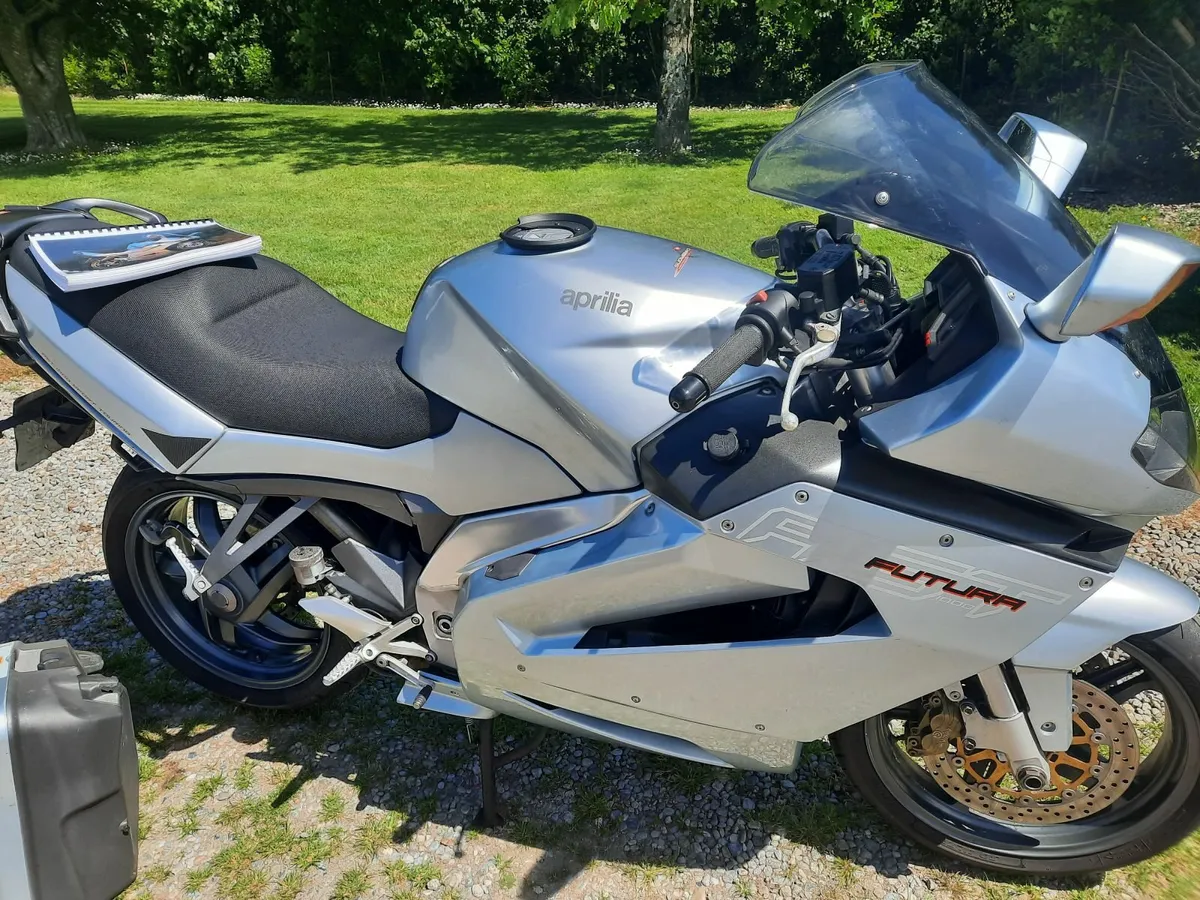 Aprilia rst futura 1000 and 2 stroke susuki ds 250 - Image 1