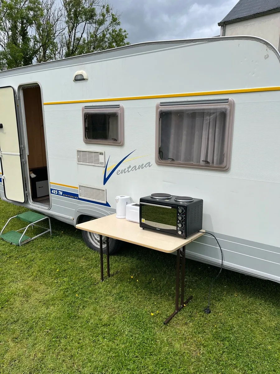 Burstner Ventana 425 TN Caravan - Image 4