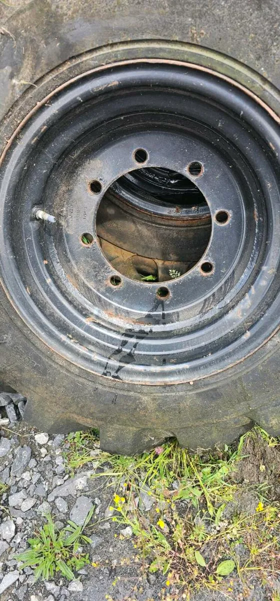 Solid wheels - Image 3