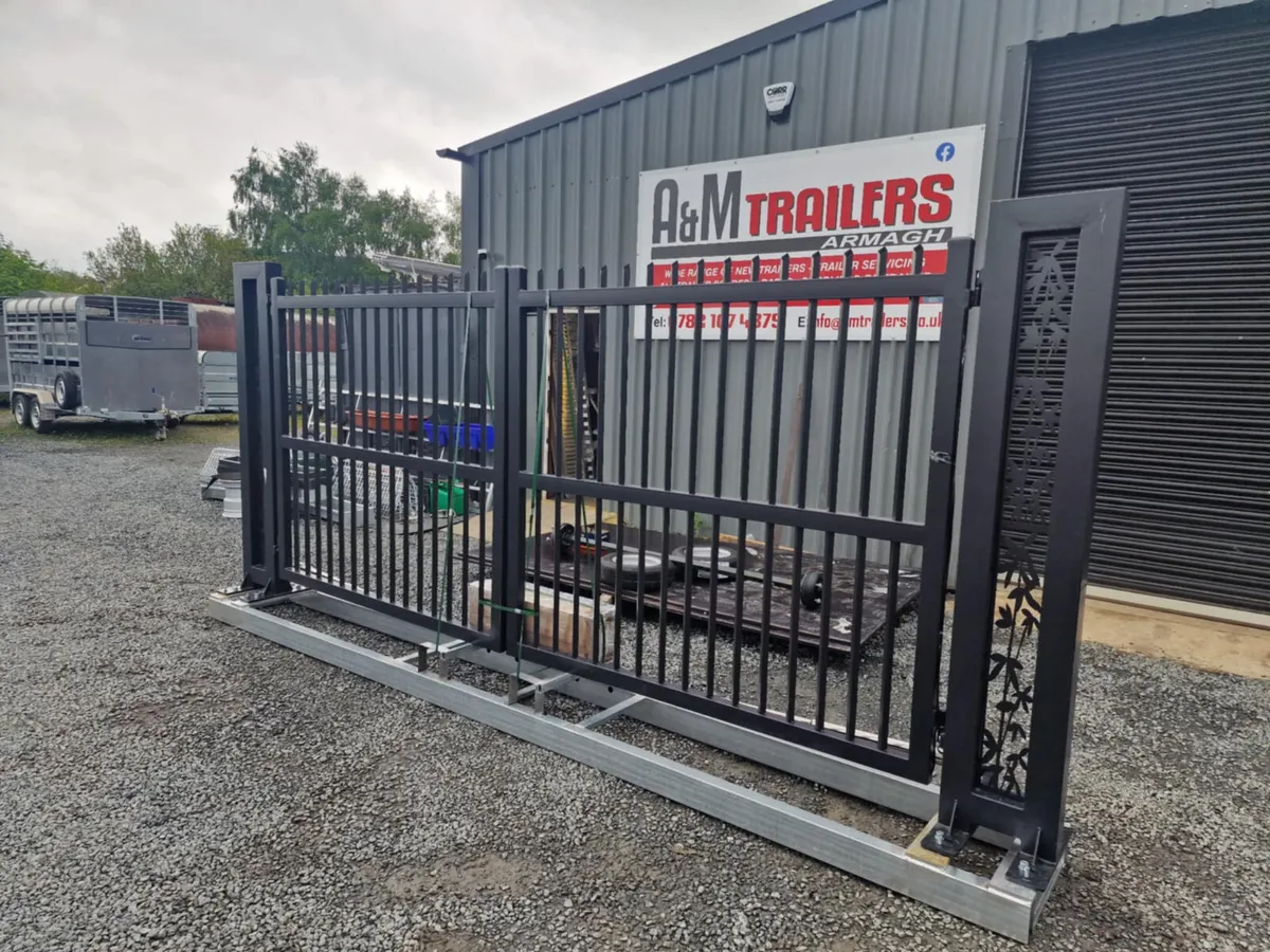 Entrance gates driveway gates - Image 2