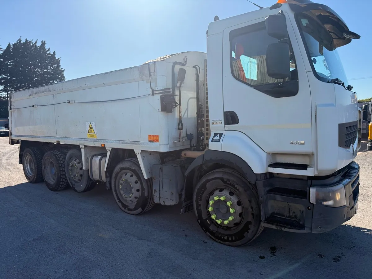 Renault  5 Axle Tipper - Image 3