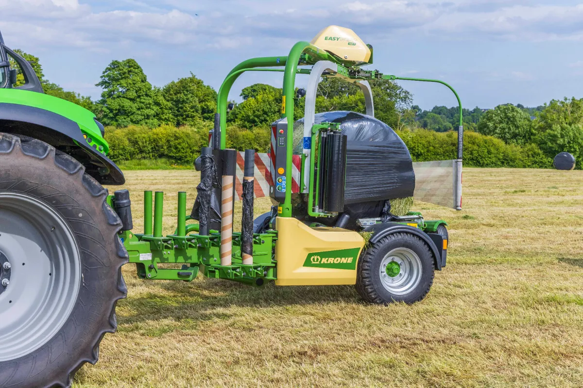 Krone EasyWrap T165 Wrapper - Image 1